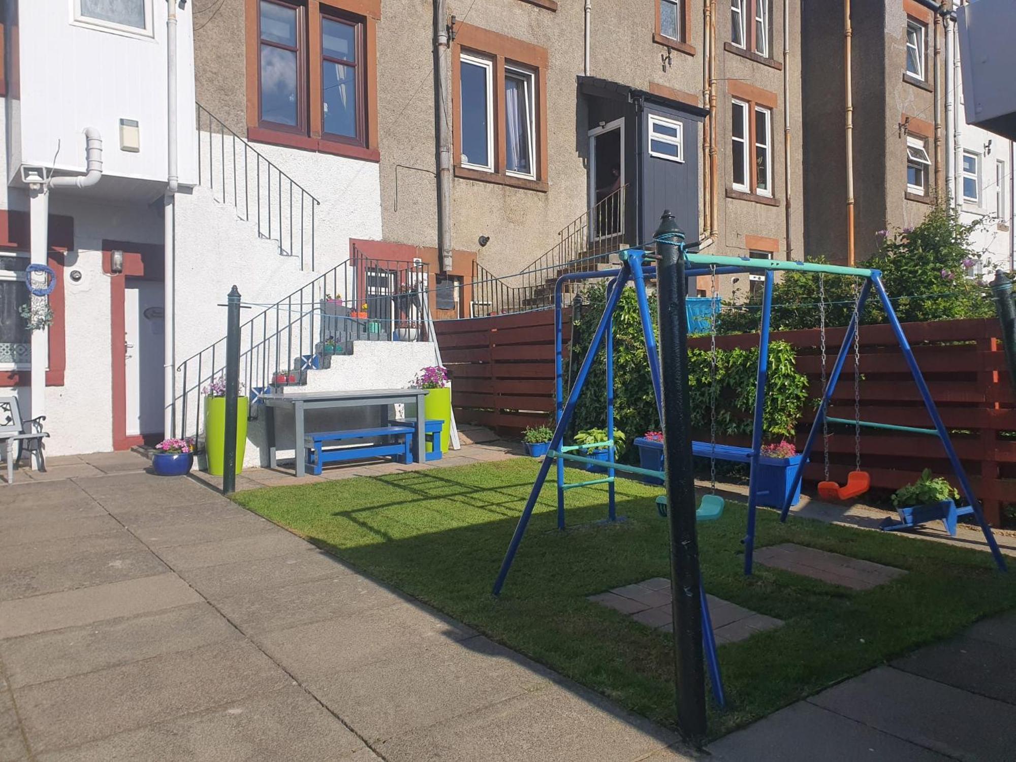 Saphire Glasgow Apartments Giffnock Exterior foto